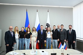 Встреча главы Краснодара Е. Наумова с делегацией Восточного Сараево Встреча главы Краснодара Е. Наумова с делегацией Восточного Сараево