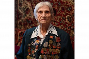 100-летие ветерана Великой Отечественной войны Л.А. Богдановой 100-летие ветерана Великой Отечественной войны Л.А. Богдановой