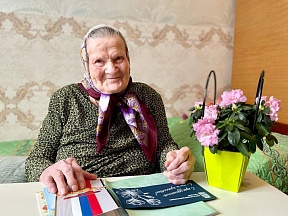 102 года исполняется ветерану Великой Отечественной войны Анне Ивановне Поповой